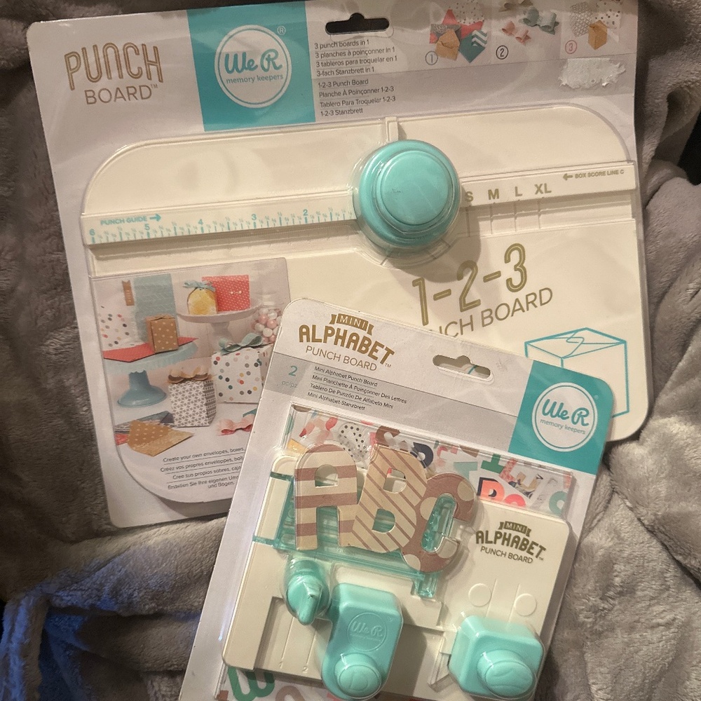 We R Memory Keepers mini Alphabet & 1-2-3 Punch Board